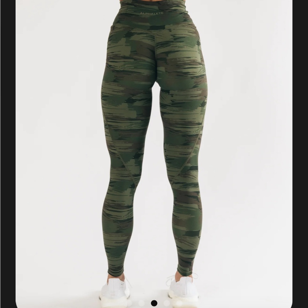 Alphalete leggings